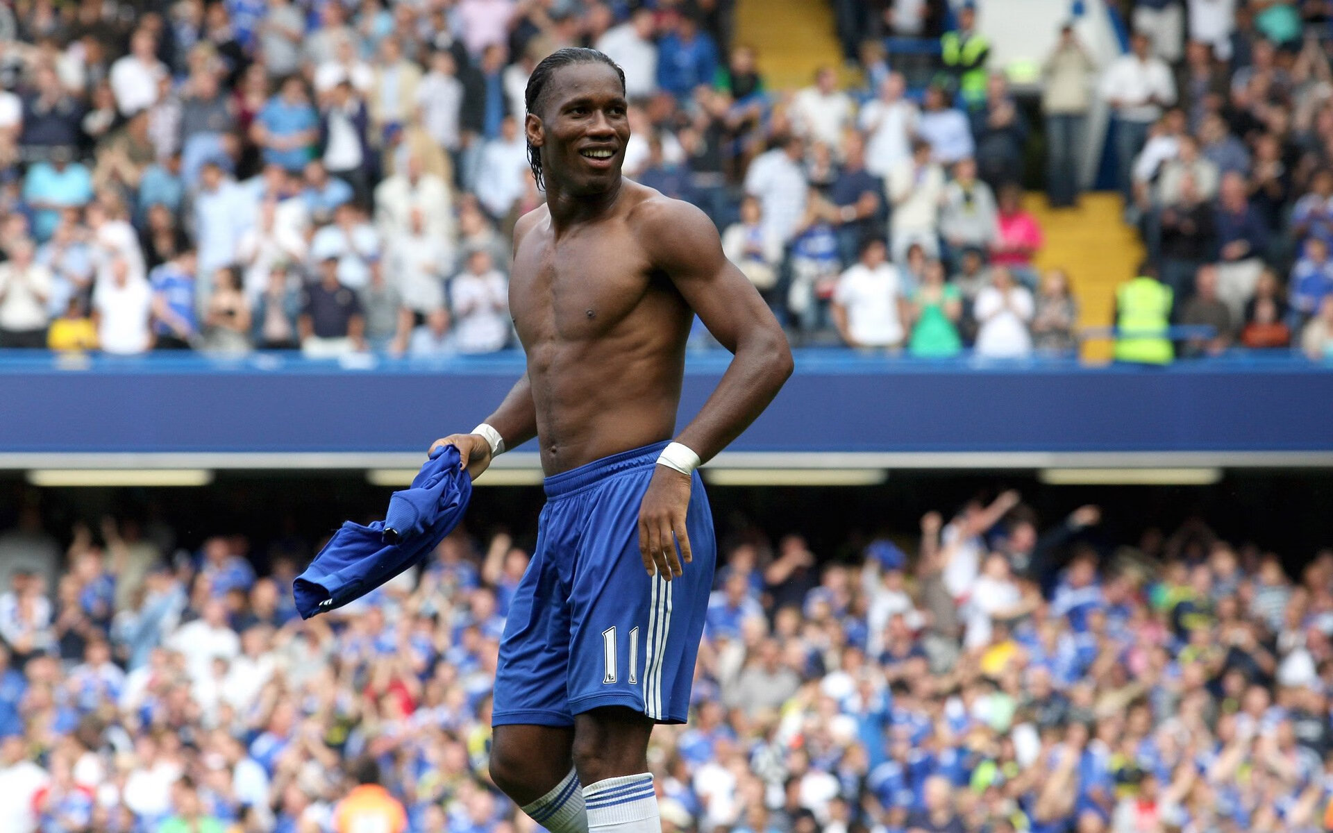 中国足球市场化程度低,中国足球市场规模